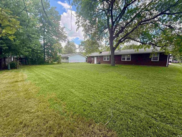 5815 Aloha Drive, Fort Wayne, IN 46815