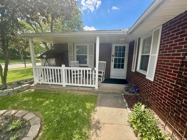 5815 Aloha Drive, Fort Wayne, IN 46815
