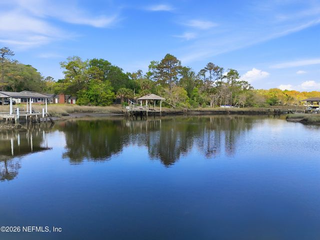 1361 BLACKHAWK Trail E, Jacksonville, FL 32225