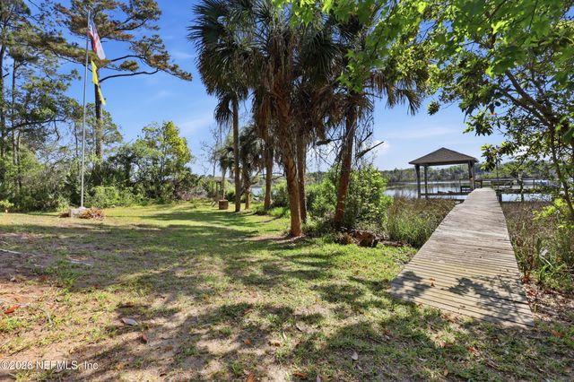 1361 BLACKHAWK Trail E, Jacksonville, FL 32225