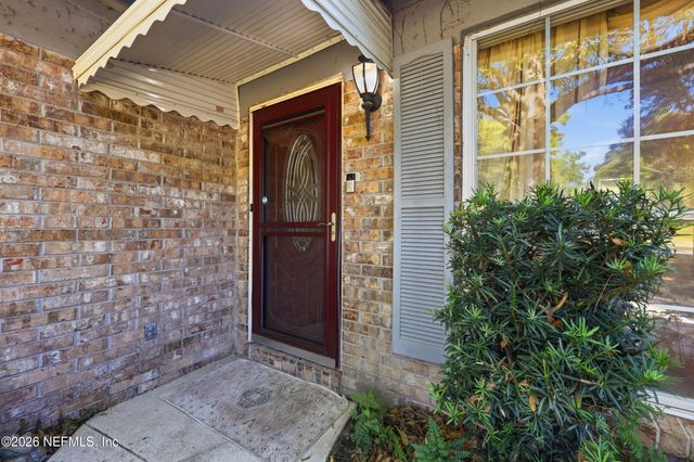 1361 BLACKHAWK Trail E, Jacksonville, FL 32225