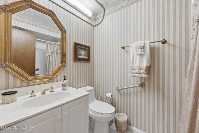 1361 BLACKHAWK Trail E, Jacksonville, FL 32225