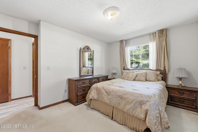 1361 BLACKHAWK Trail E, Jacksonville, FL 32225