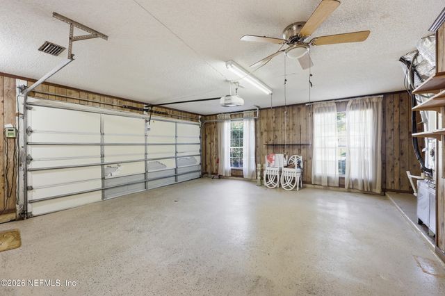 1361 BLACKHAWK Trail E, Jacksonville, FL 32225