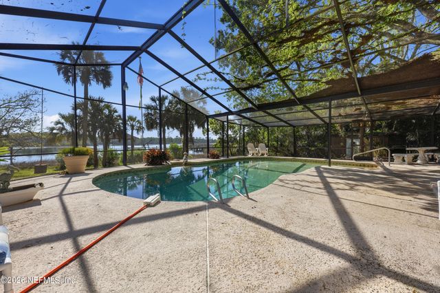 1361 BLACKHAWK Trail E, Jacksonville, FL 32225