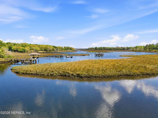 1361 BLACKHAWK Trail E, Jacksonville, FL 32225