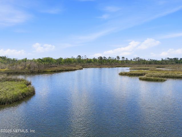 1361 BLACKHAWK Trail E, Jacksonville, FL 32225