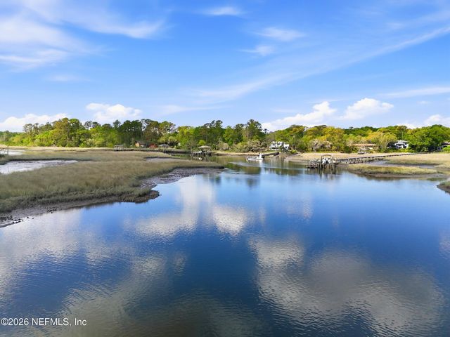 1361 BLACKHAWK Trail E, Jacksonville, FL 32225