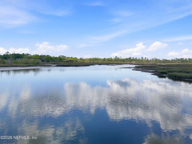 1361 BLACKHAWK Trail E, Jacksonville, FL 32225