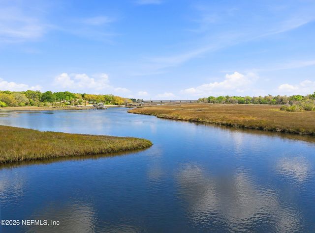 1361 BLACKHAWK Trail E, Jacksonville, FL 32225