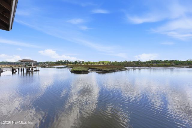 1361 BLACKHAWK Trail E, Jacksonville, FL 32225