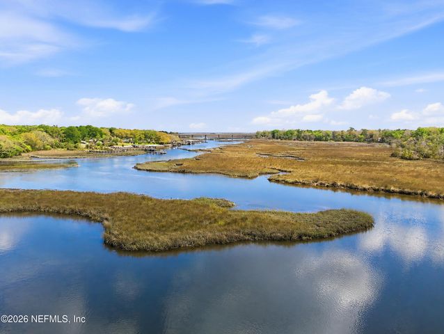 1361 BLACKHAWK Trail E, Jacksonville, FL 32225