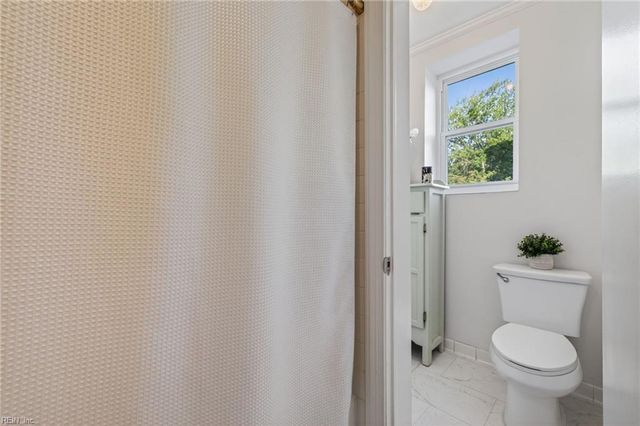 1005 Colonial Ave Apt 2, Norfolk, VA 23507