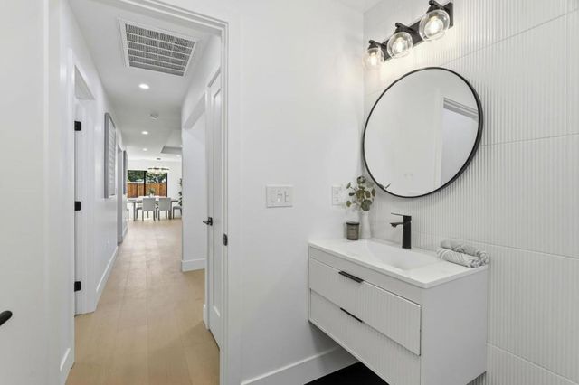 3015 Machado Avenue, Santa Clara, CA 95051