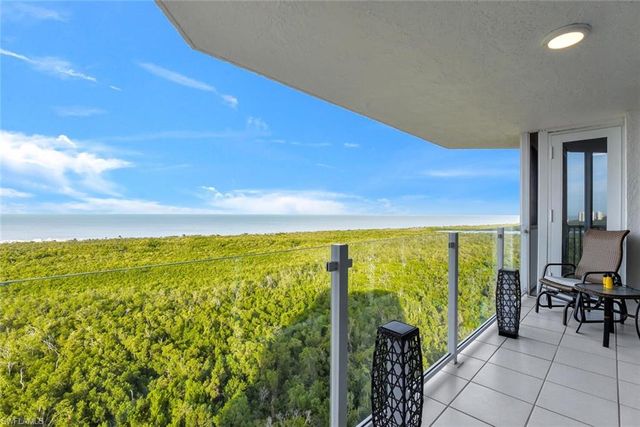 6101 Pelican Bay BLVD # 1805, Naples, FL 34108