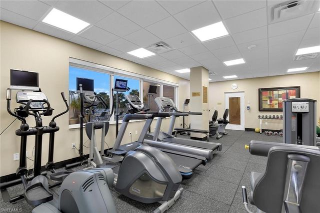 6101 Pelican Bay BLVD # 1805, Naples, FL 34108