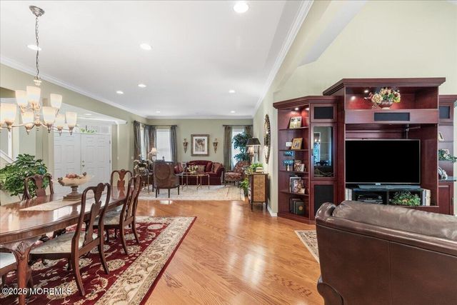 11 Sunningdale Court 11, Jackson, NJ 08527