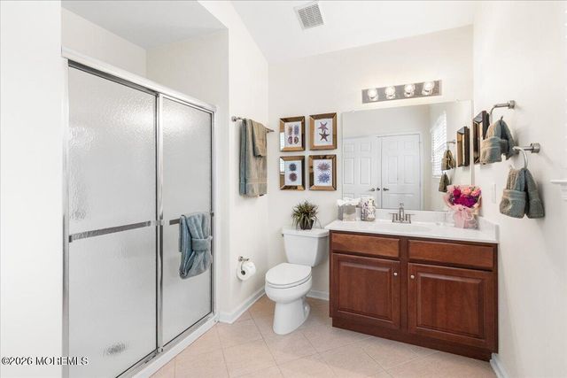11 Sunningdale Court 11, Jackson, NJ 08527
