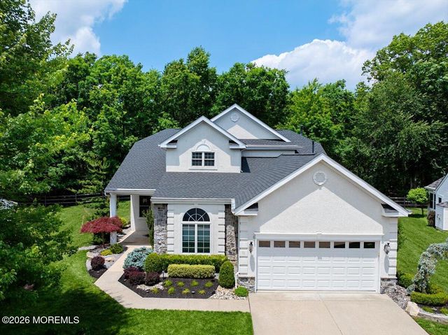 11 Sunningdale Court 11, Jackson, NJ 08527
