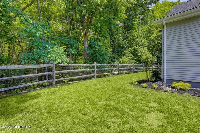 11 Sunningdale Court 11, Jackson, NJ 08527