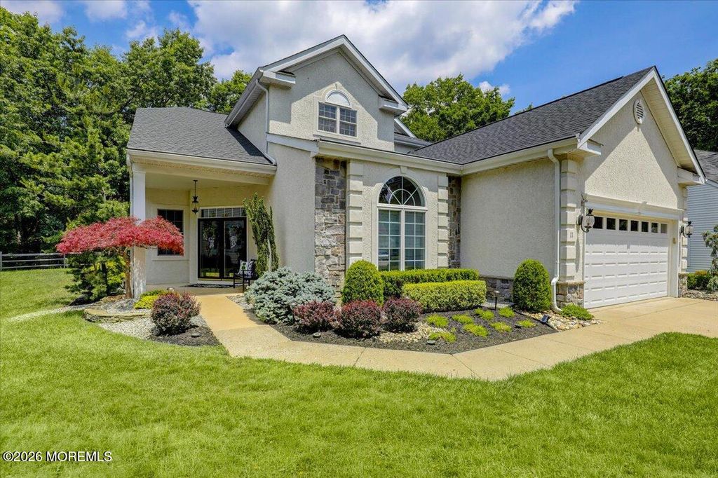 11 Sunningdale Court 11, Jackson, NJ 08527