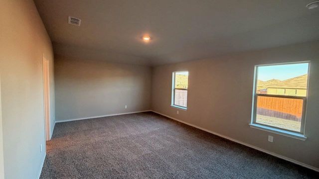 8508 HOLLYMEAD Lane, Fort Worth, TX 76131