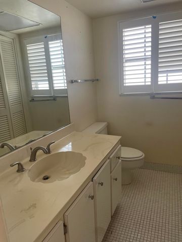 250 John F Kennedy Drive 308, Atlantis, FL 33462
