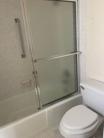 250 John F Kennedy Drive 308, Atlantis, FL 33462