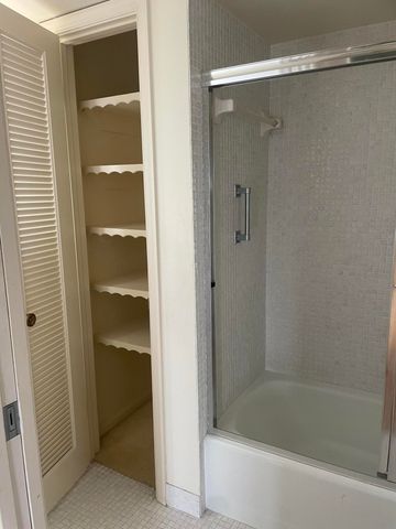 250 John F Kennedy Drive 308, Atlantis, FL 33462