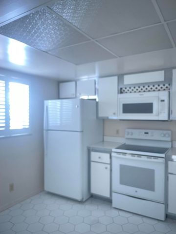 250 John F Kennedy Drive 308, Atlantis, FL 33462