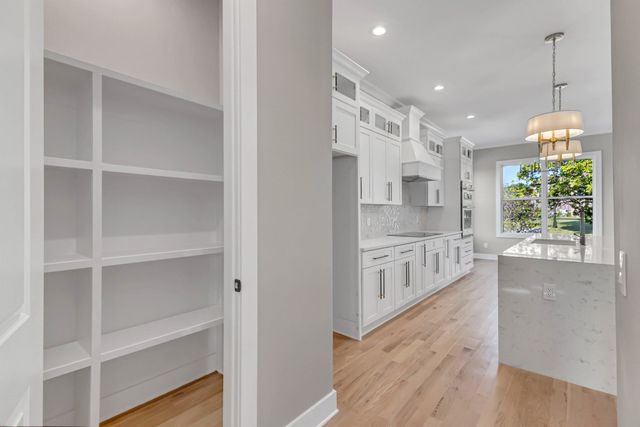 2205 Kayla Dr, Goodlettsville, TN 37072