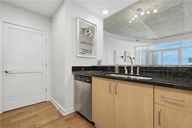 250 Pharr Road NE 1209, Atlanta, GA 30305