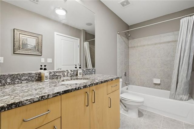 250 Pharr Road NE 1209, Atlanta, GA 30305