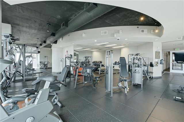 250 Pharr Road NE 1209, Atlanta, GA 30305