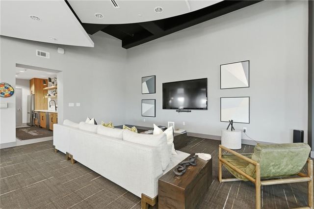 250 Pharr Road NE 1209, Atlanta, GA 30305