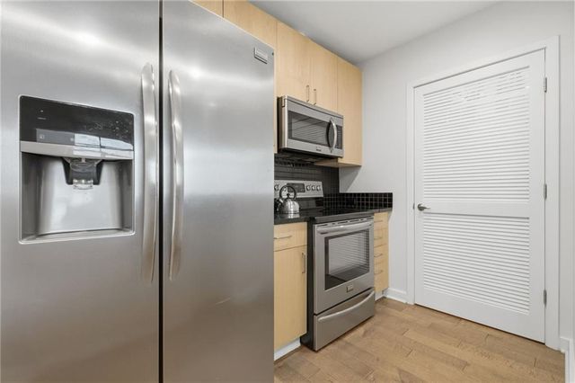 250 Pharr Road NE 1209, Atlanta, GA 30305