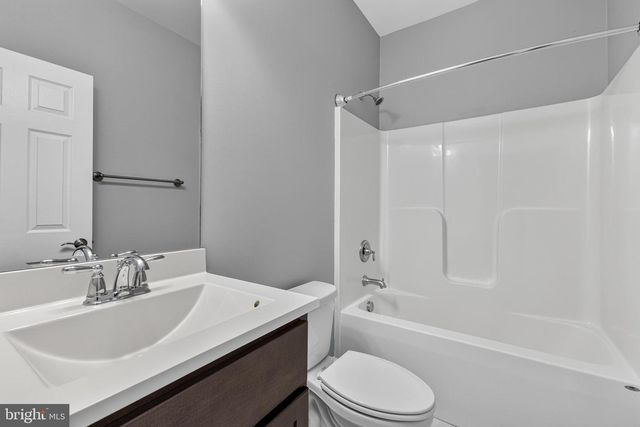 1038 RYE DR, La Plata, MD 20646