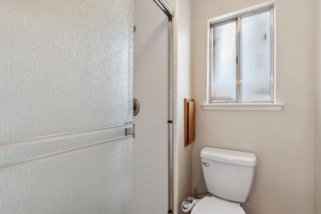 4129 W Regency Avenue, Fresno, CA 93722