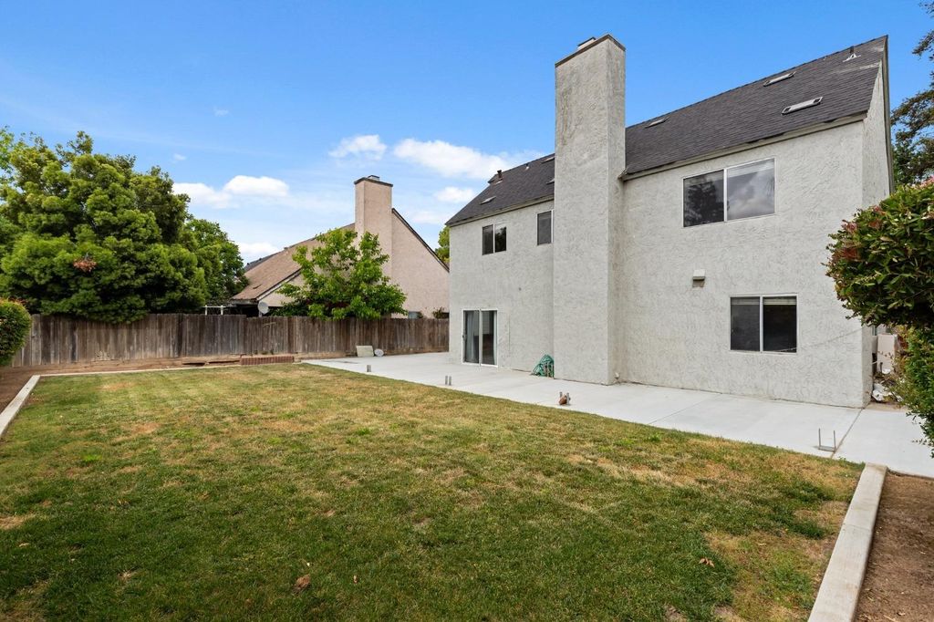 Image 27 of property listing at 4129 W Regency Avenue, Fresno, CA 93722