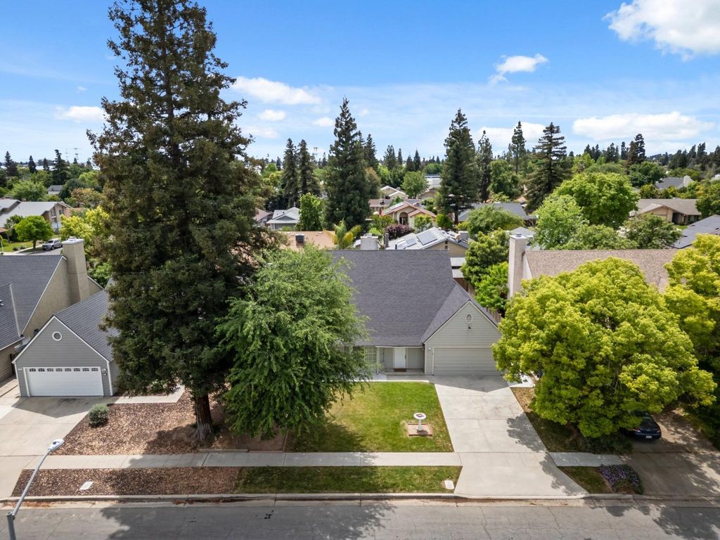 Image 30 of property listing at 4129 W Regency Avenue, Fresno, CA 93722