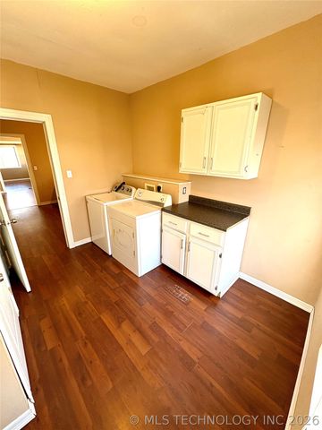 1012 D NW, Ardmore, OK 73401