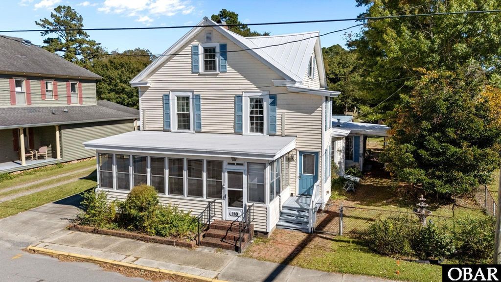 Image 1 of property listing at 118 S Broad Street, Columbia, NC 27925