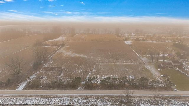 54651 Chesterfield Road, Chesterfield, MI 48051