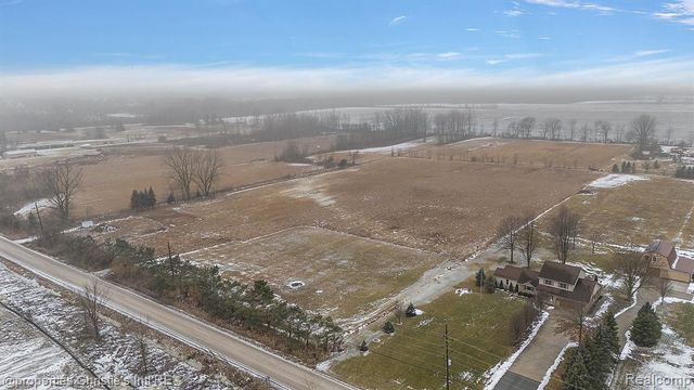 54651 Chesterfield Road, Chesterfield, MI 48051