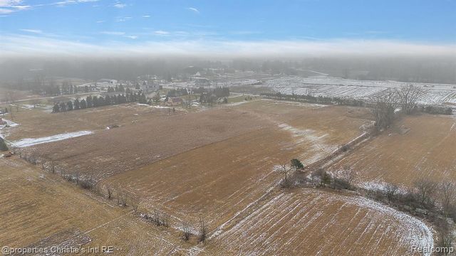 54651 Chesterfield Road, Chesterfield, MI 48051