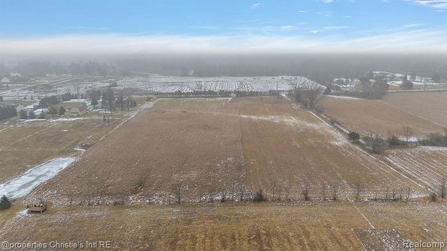 54651 Chesterfield Road, Chesterfield, MI 48051