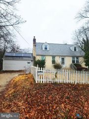 5801 WALNUT ST, Temple Hills, MD 20748