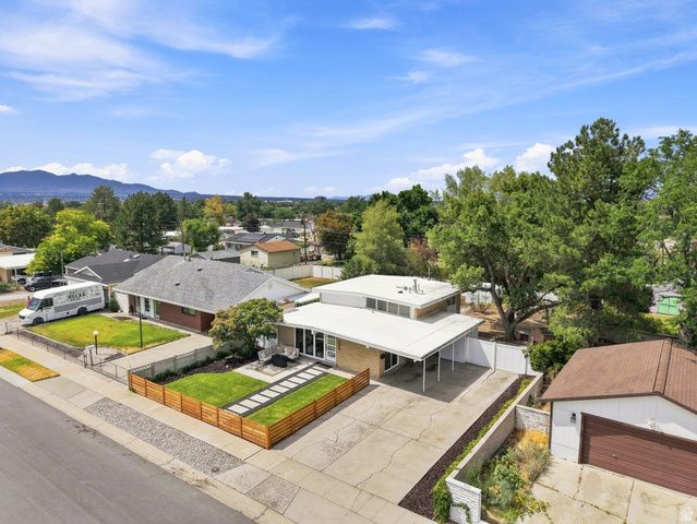 845 E LARKSPUR DR, Sandy, UT 84094