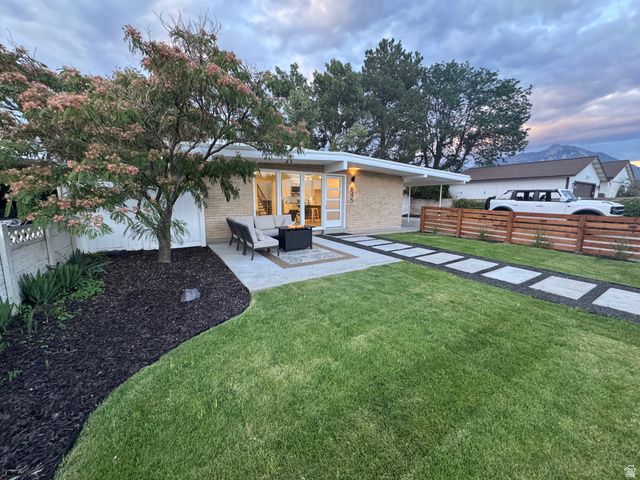 845 E LARKSPUR DR, Sandy, UT 84094