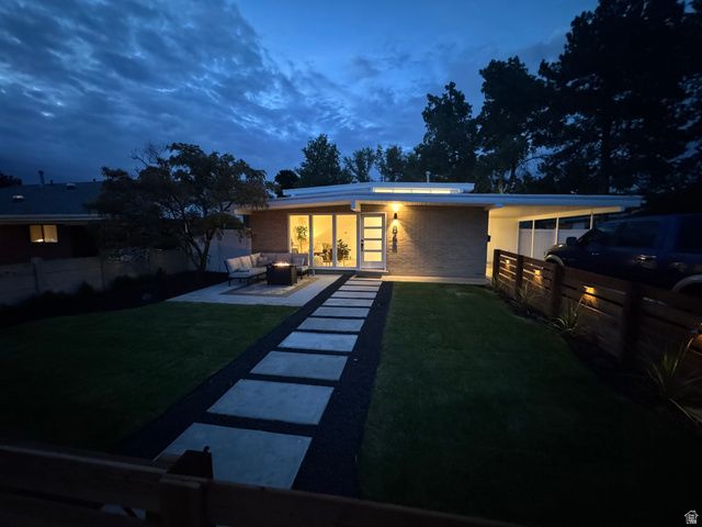 845 E LARKSPUR DR, Sandy, UT 84094